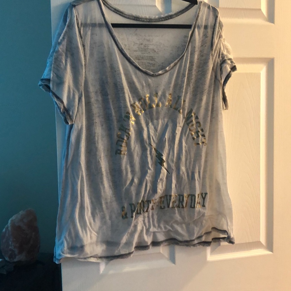 Thin Distressed Rock tee